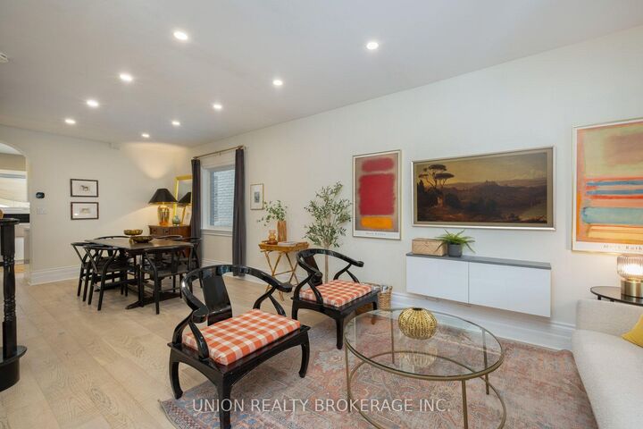 Property Photo:  41 Turnberry Avenue  ON M6N 1P7 