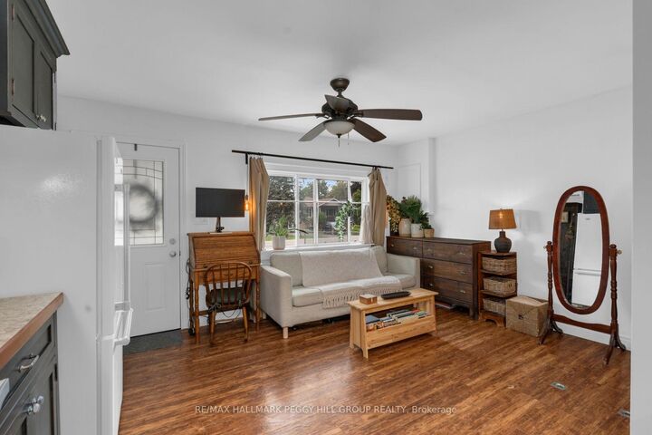 Property Photo:  93 Bond Street  ON L3V 1J7 