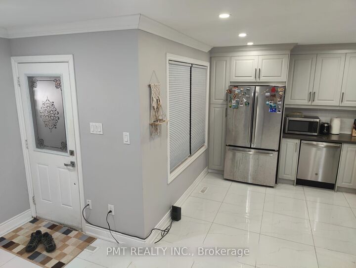 Property Photo:  73 Greene Drive  ON L6V 2P2 
