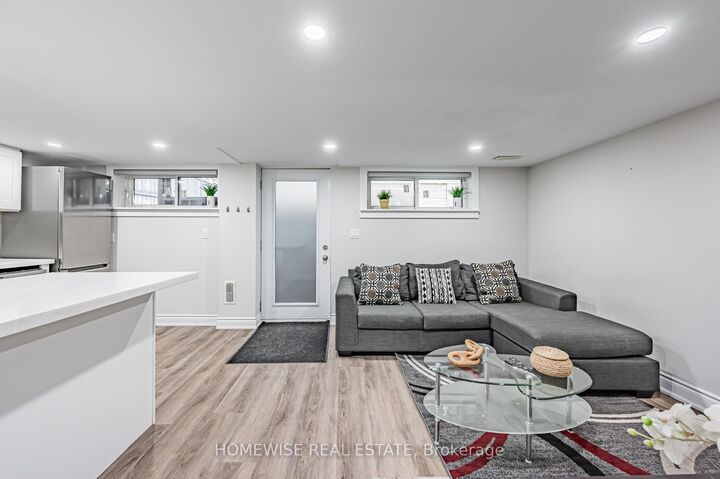 Property Photo: 68 Fairleigh Crescent Lower ON M6C 3R9