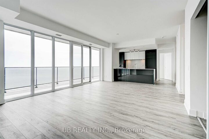 Property Photo:  70 Annie Craig Drive 5005  ON M8V 0C4 