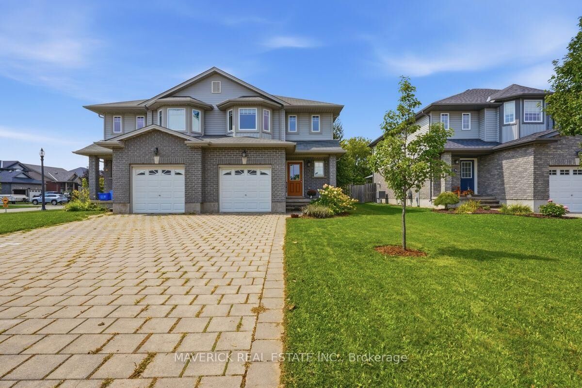 Property Photo: 3 Leesboro Trail ON N0M 2P0