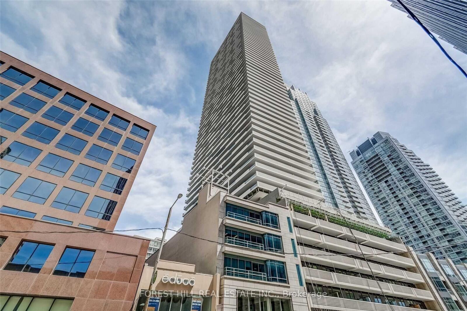 Property Photo:  2221 Yonge Street 5101  ON M4S 2B4 