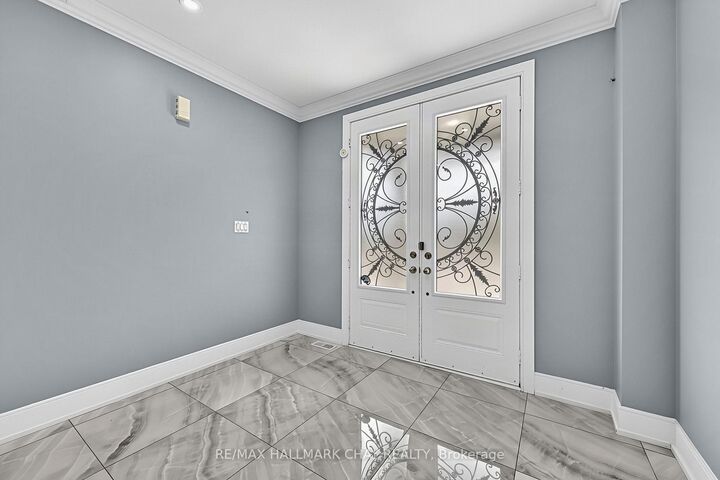 Property Photo:  35 Tyndall Drive  ON L3Z 4G6 