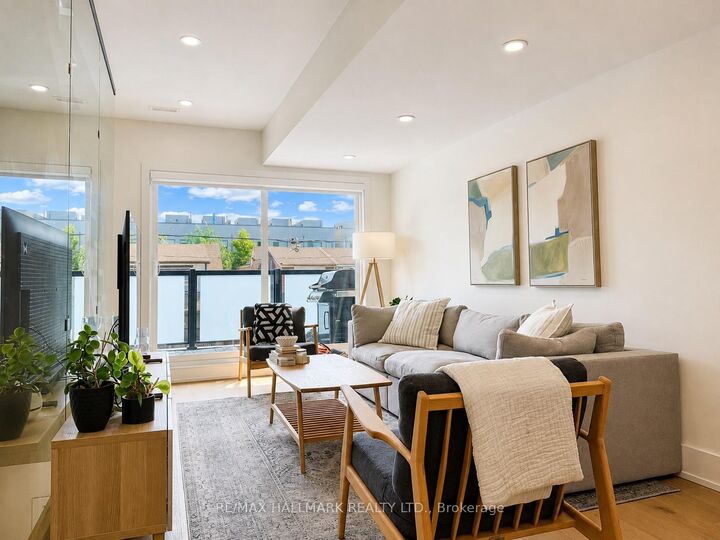 Property Photo:  72 Jones Avenue Unit F  ON M4M 2Z8 