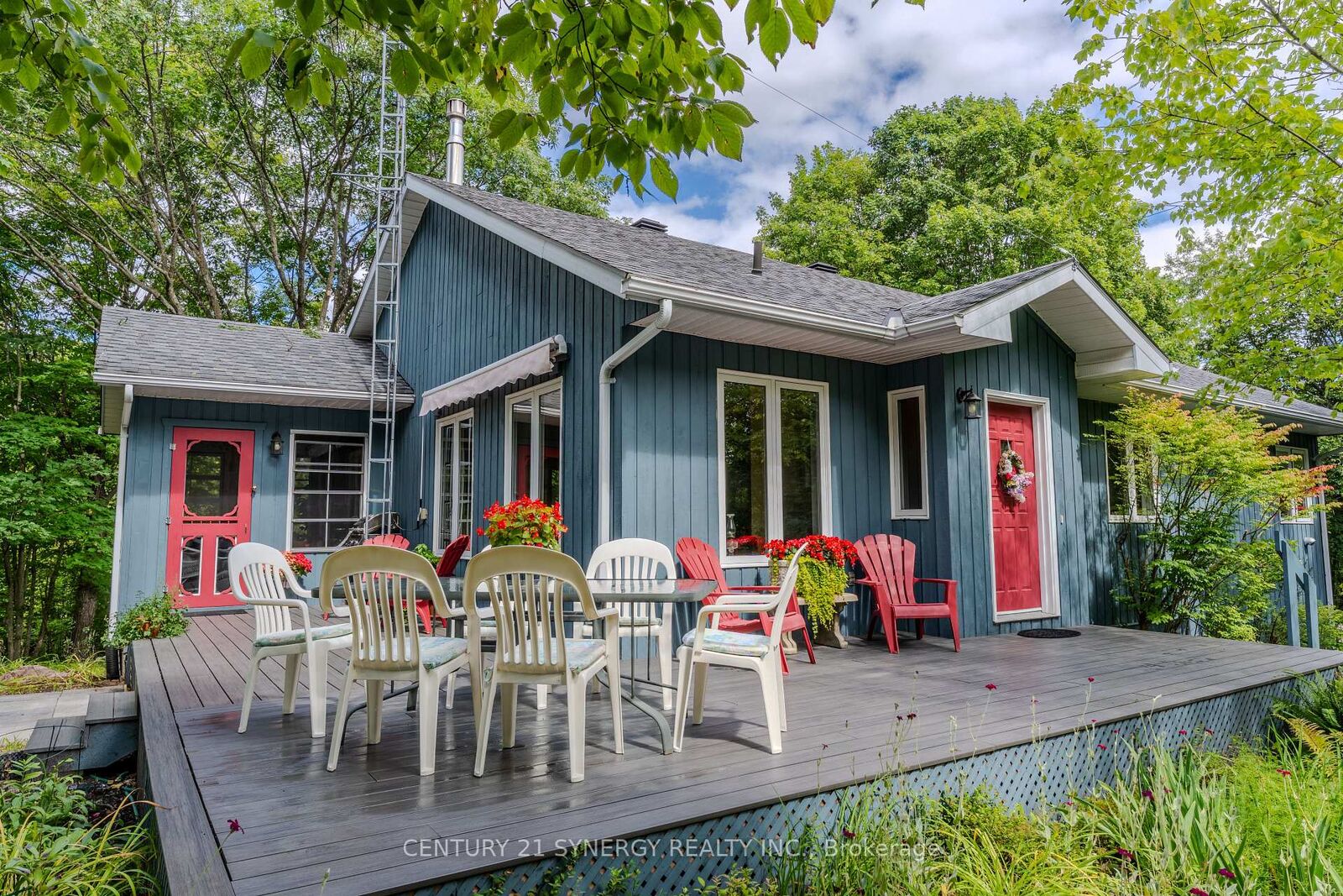 Photo de la propriété:  504 Kenyon Road  ON K7H 0C7 