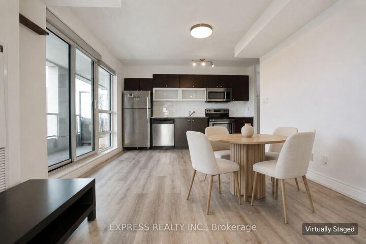 Property Photo:  2015 Sheppard Avenue E 1105  ON M2J 0B3 