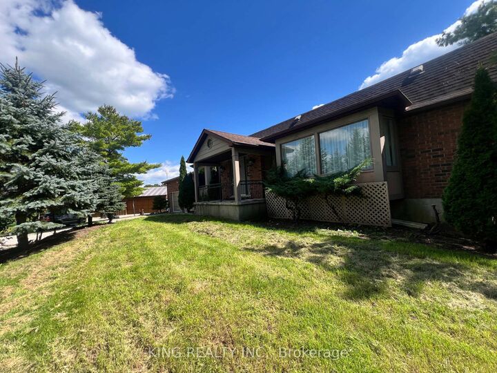 Property Photo:  431 Avon Drive N 1  ON N0L 1B0 