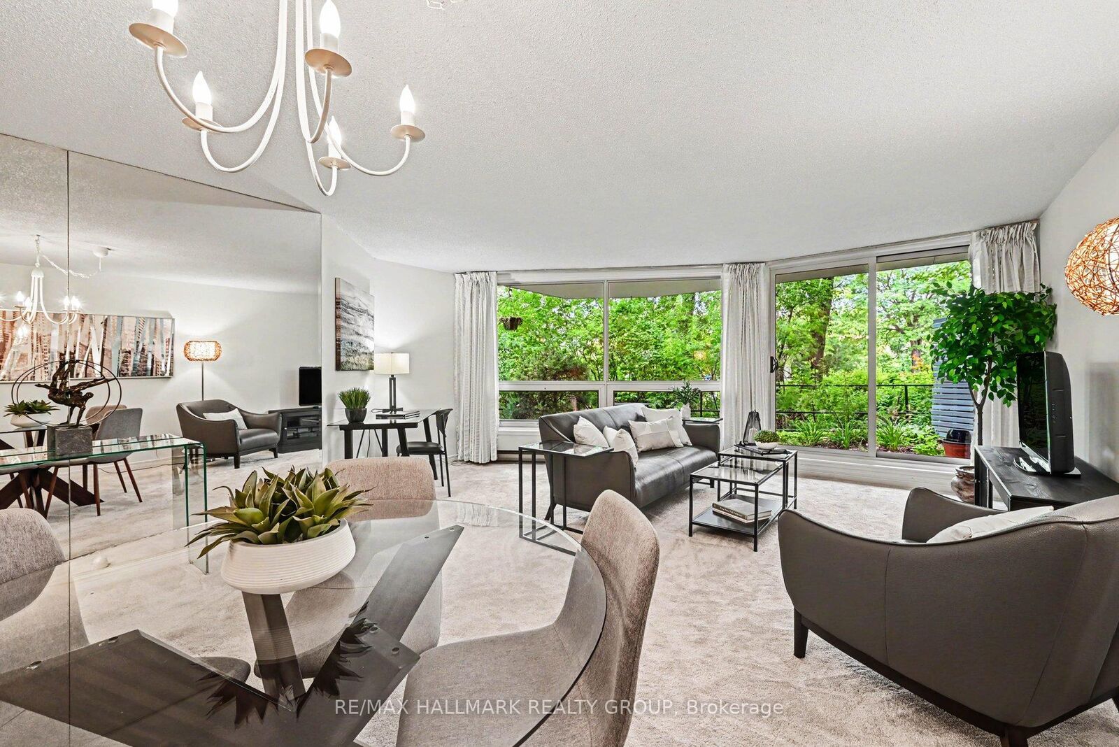 Property Photo:  30 Charlevoix Street 103  ON K1L 8K5 