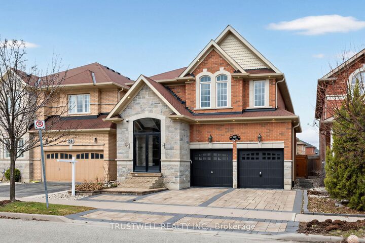 Property Photo:  1295 Sim Place  ON L9T 8M3 