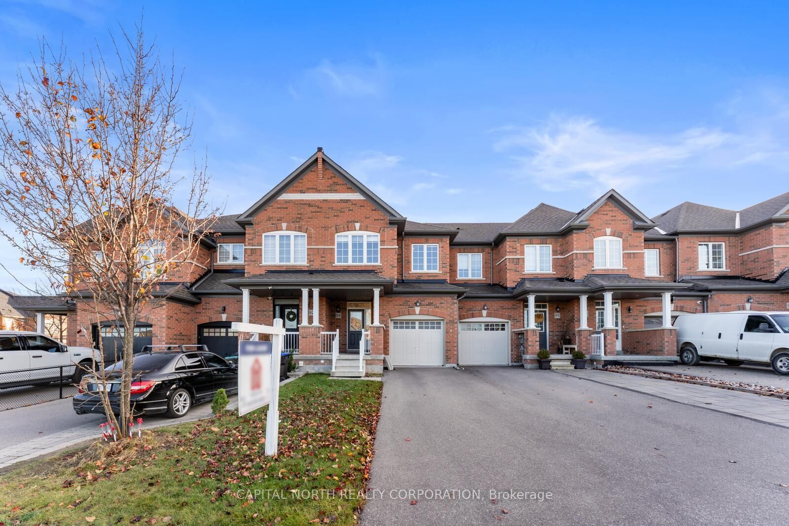 Property Photo:  84 Fortis Crescent  ON L3Z 2A6 