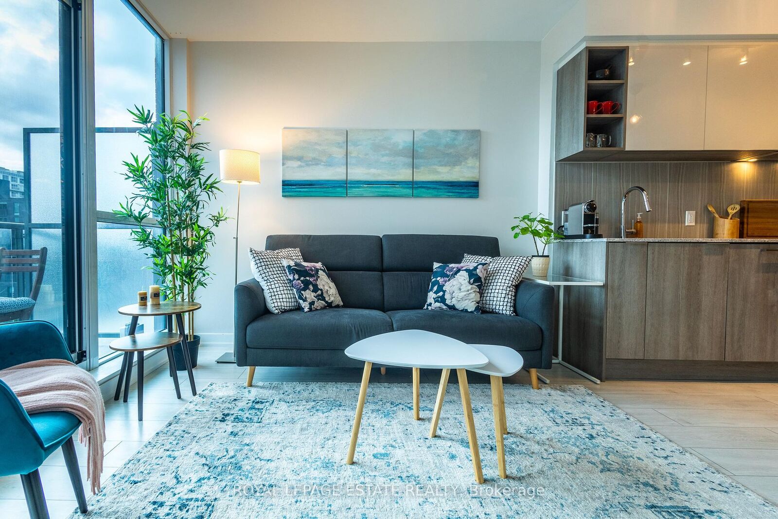 Property Photo:  31 Tippett Road 657  ON M3H 0C8 