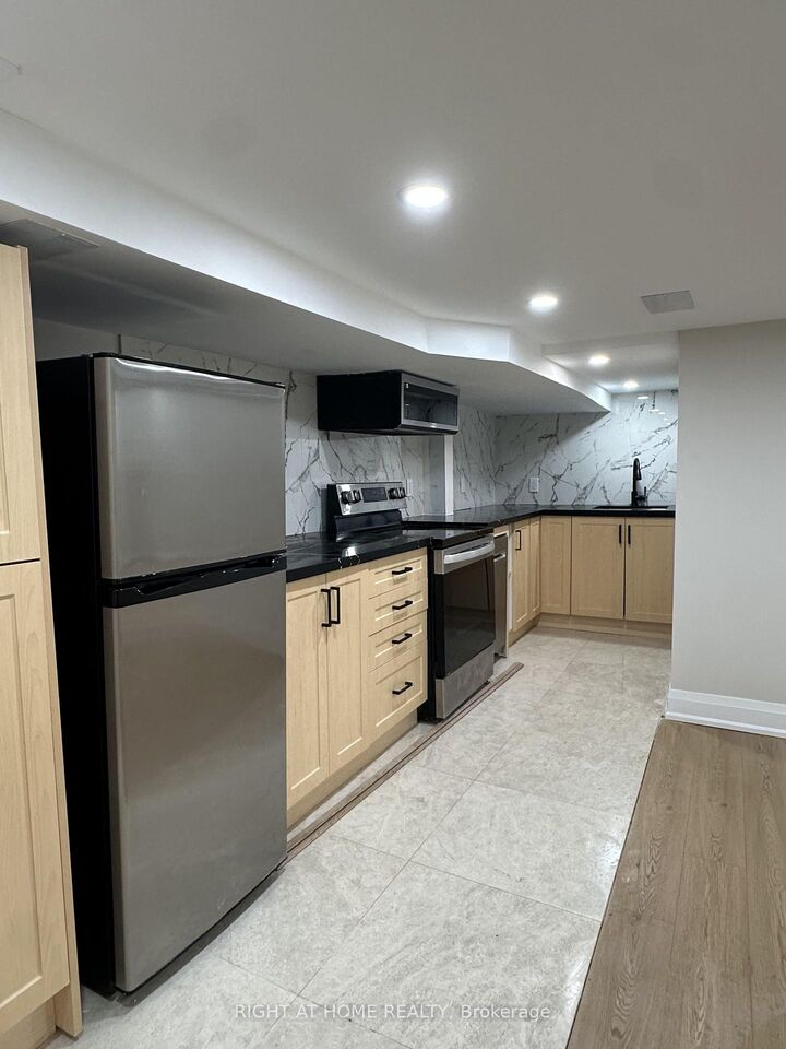 Property Photo: 16 Glenside Avenue ON M4L 2T5