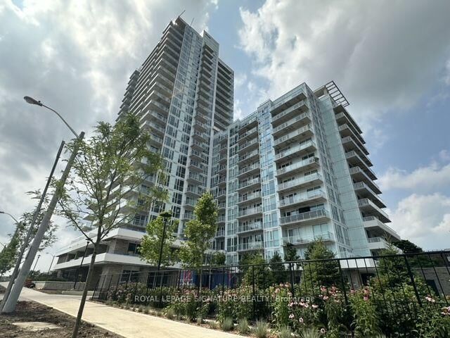 Property Photo: 10 Deerlick Court 1707 ON M3A 1Y4