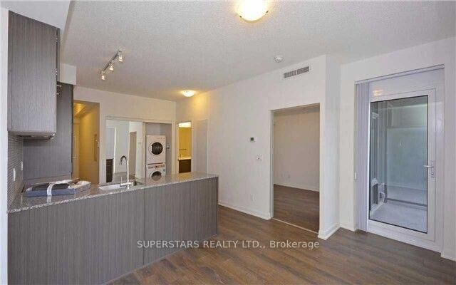 Property Photo:  435 Richmond Street W 613  ON M5V 0N3 
