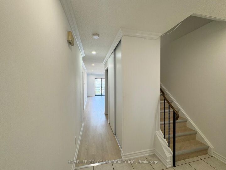 Property Photo:  12 Grenbeck Drive  ON M1V 2H6 