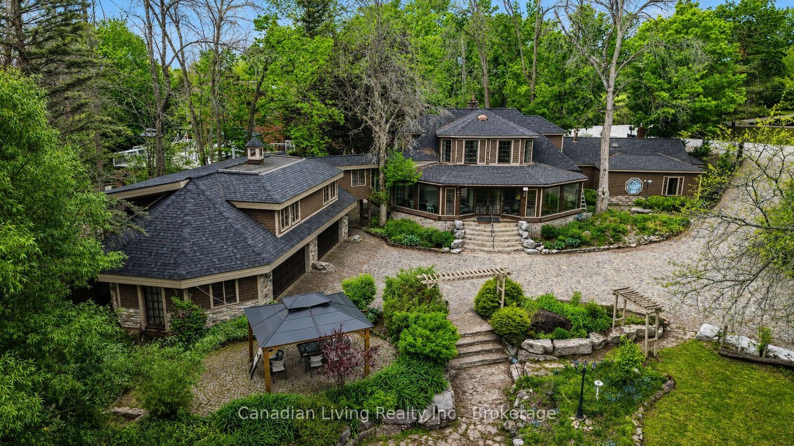 Property Photo: 345 Brewery Lane ON L3V 7H6