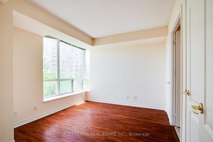 Property Photo:  745 New Westminster Drive 608  ON L4J 8J9 