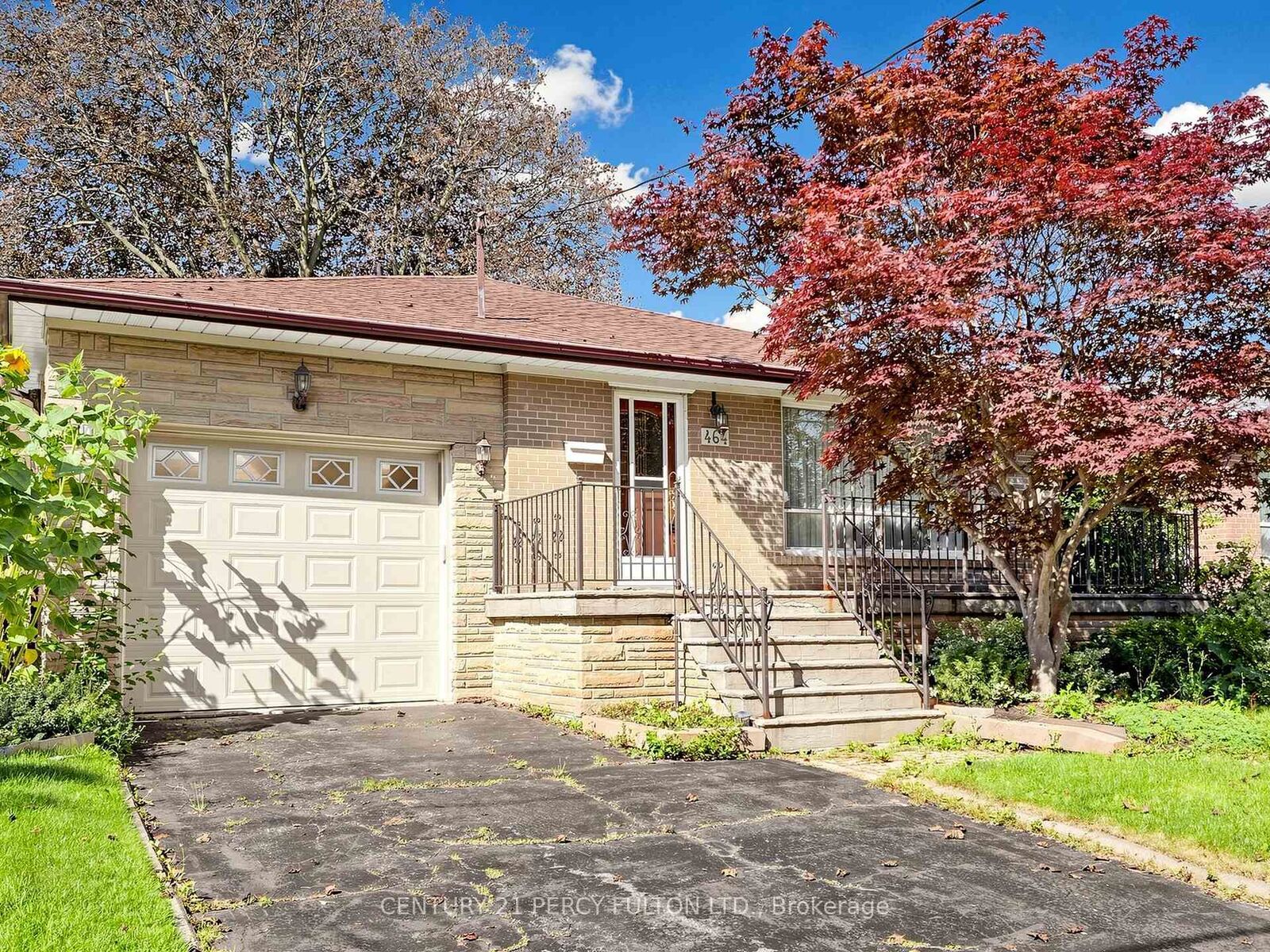 Photo de la propriété:  464 Scarborough Golf Club Road  ON M1G 1H1 