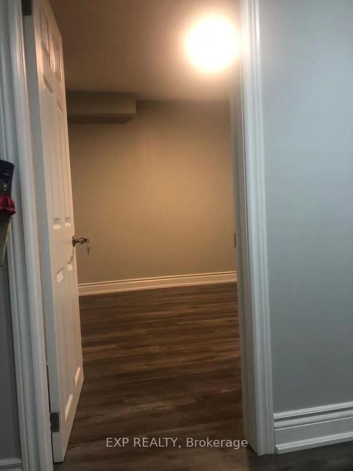 Property Photo:  82 Alderbury Drive  ON L3S 3G1 