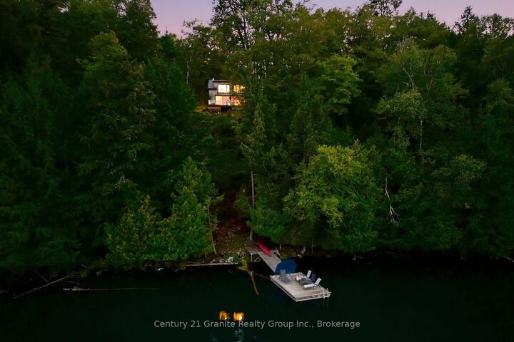 Photo de la propriété:  1093 Liswood Road  ON K0M 1S0 