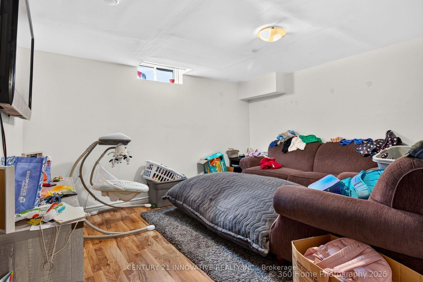 Property Photo:  888 Southgate Drive  ON L1H 7Z9 