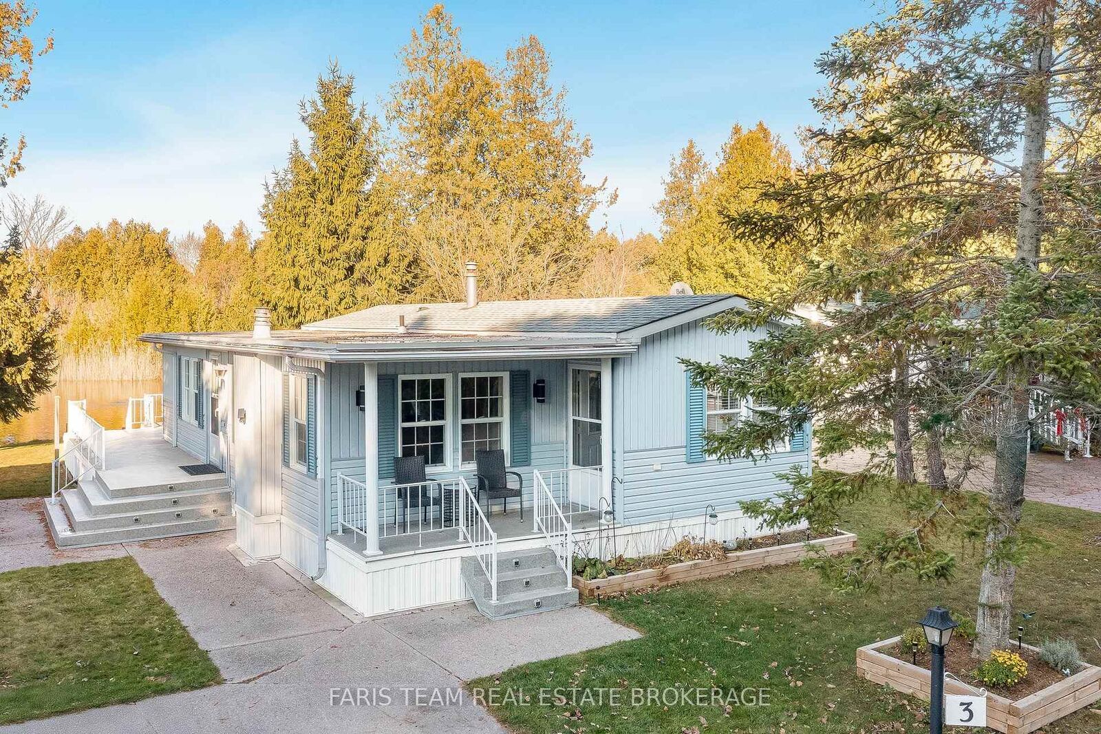 Property Photo: 3 St James Place ON L9Z 3A8