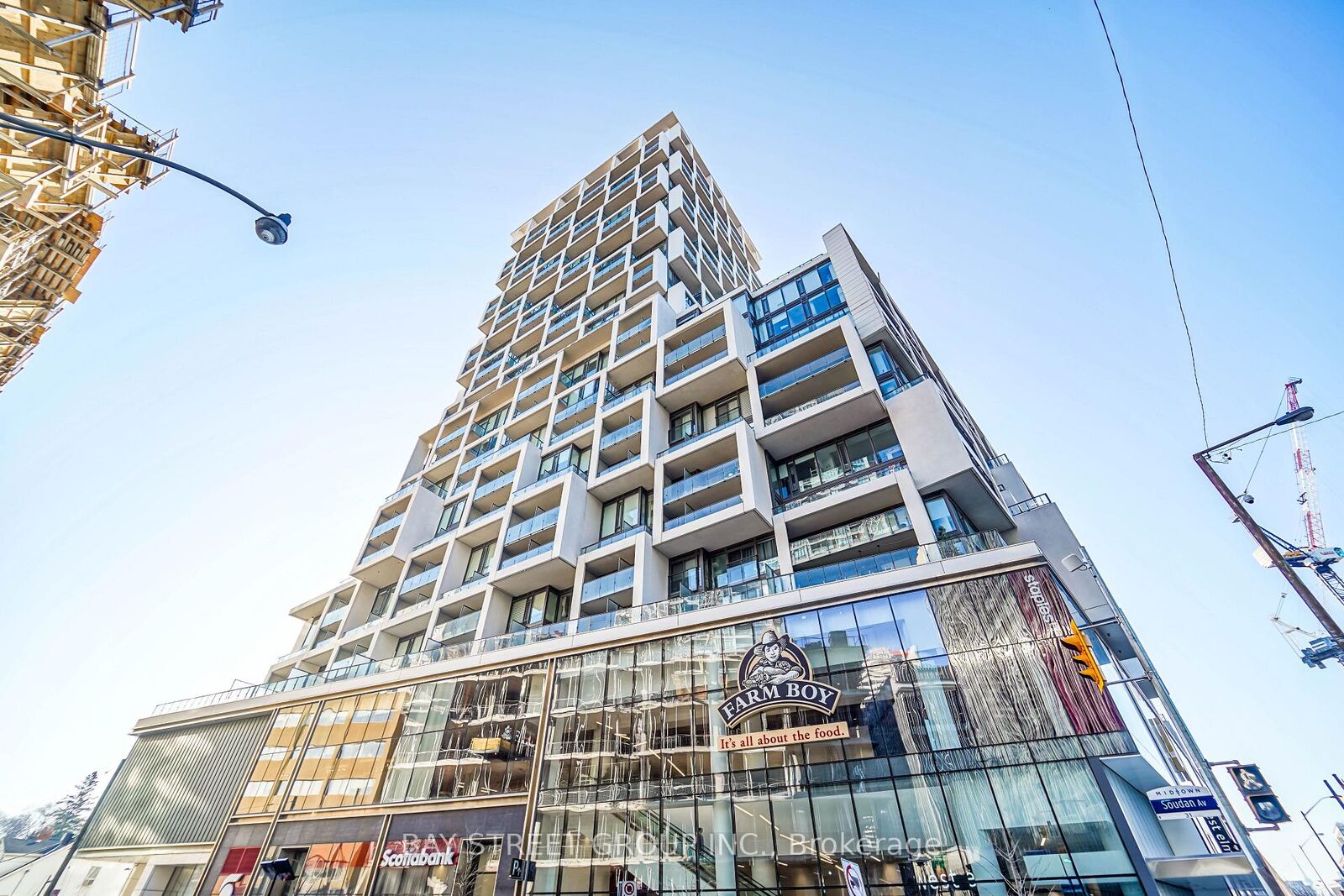 Property Photo: 5 Soudan Avenue 1003 ON M4S 1V5