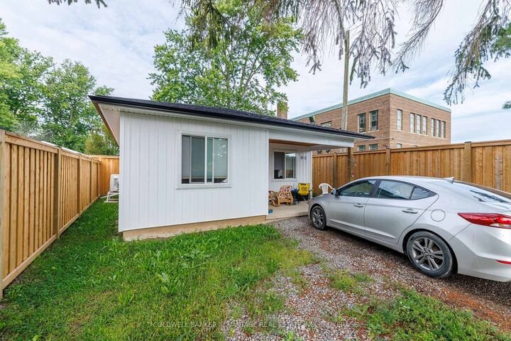 Property Photo: 13 Duncan Street W ON L3B 2C5