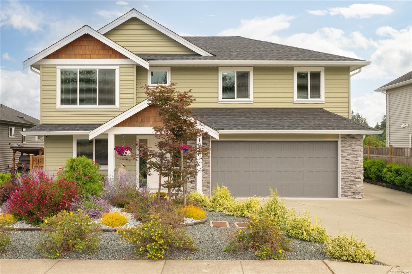 Property Photo:  1086 Shelby Ann Ave  BC V9R 0H5 