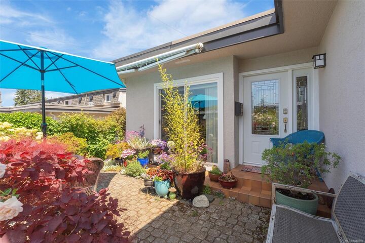 Property Photo:  3060 Harriet Rd #7  BC V9A 1T5 