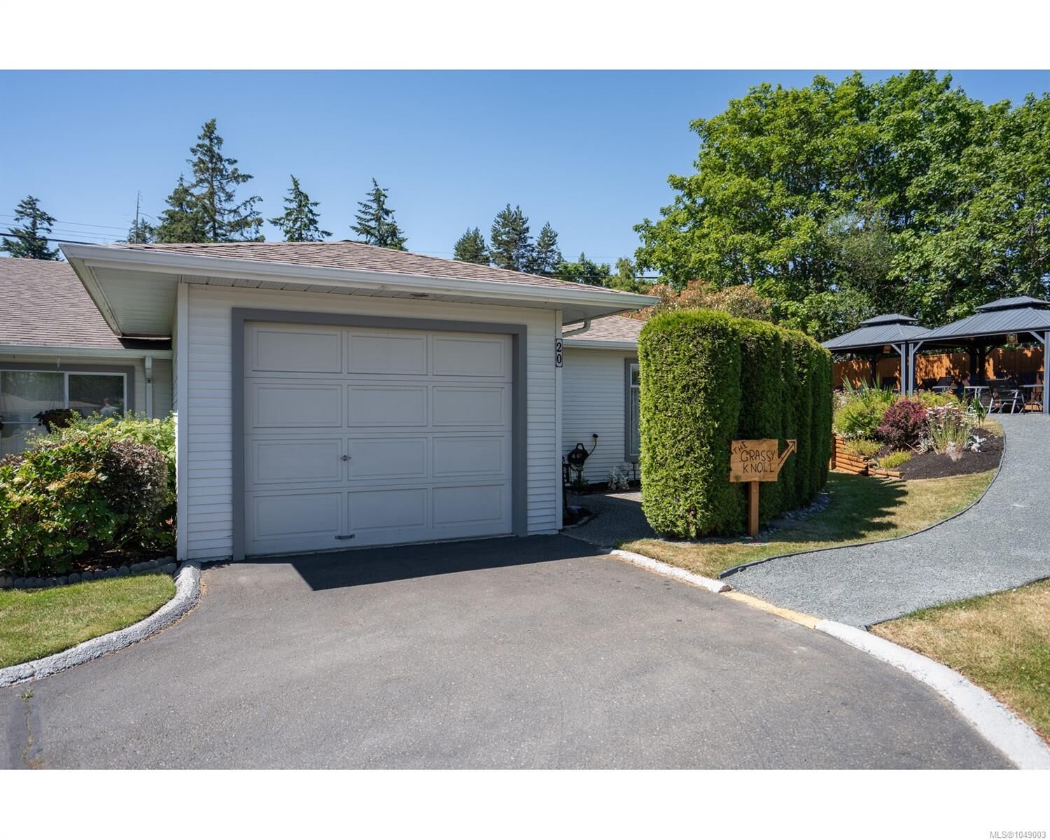 Property Photo:  450 Bay Ave #20  BC V9P 2K2 