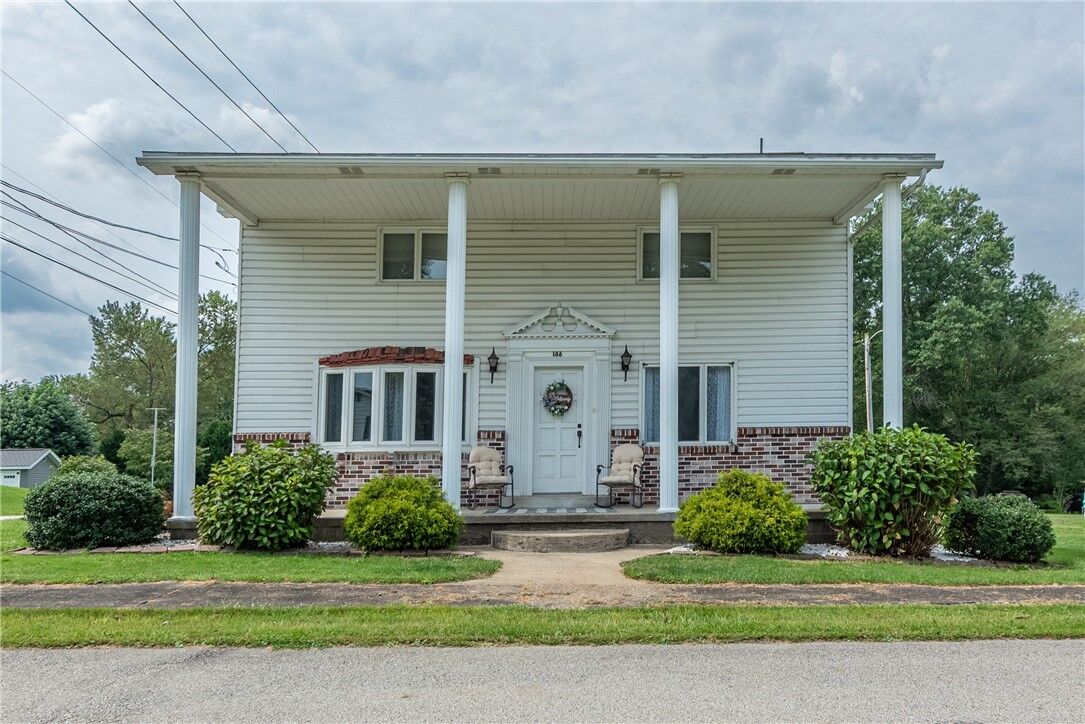 Property Photo: 146 Carmichaels Street PA 15357