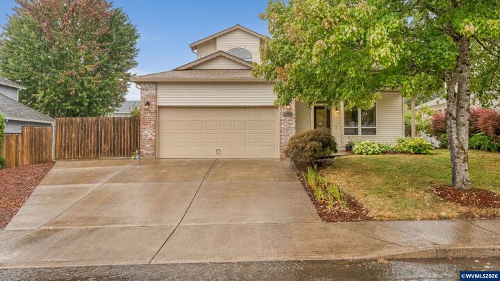 Property Photo: 18283 Davis St OR 97055