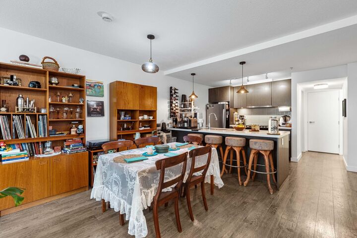 Property Photo:  618 Langside Avenue 302  BC V3J 0B8 