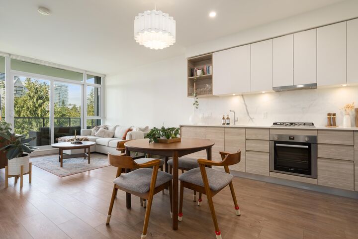 Property Photo:  585 Austin Avenue 608  BC V3K 0G6 
