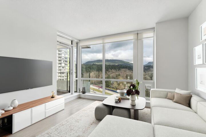 Property Photo: 1550 Fern Street 1909 BC V7J 0A9
