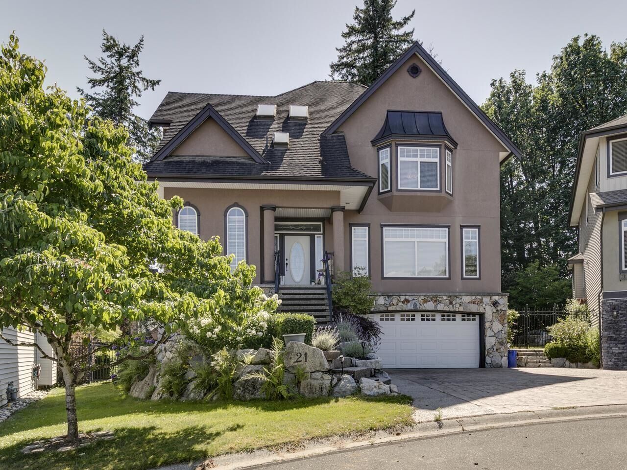 Property Photo:  33925 Araki Court 21  BC V2V 7R5 