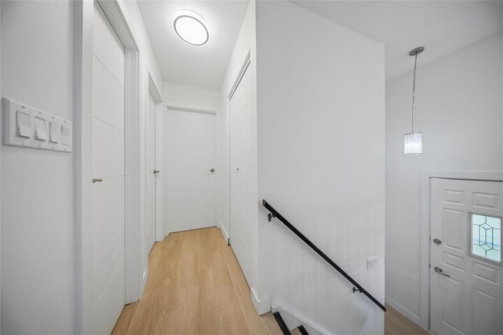 Property Photo:  66 Glenthorne Crescent  MB R2M 2R4 