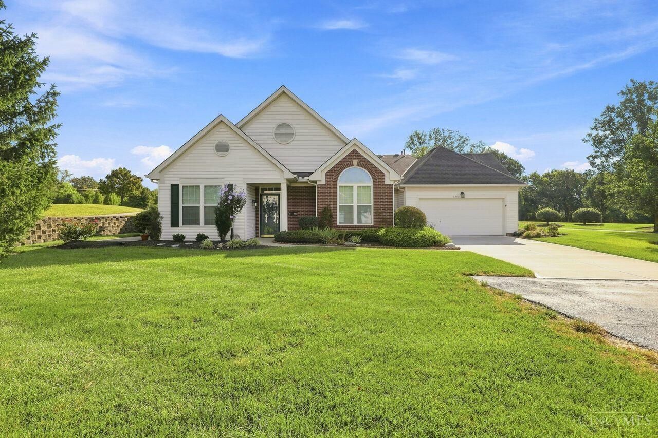 Property Photo:  2850 Ashton Circle  OH 45011 