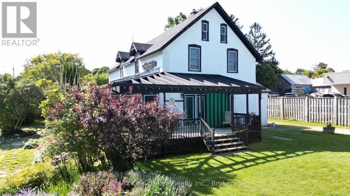 Property Photo:  8 Helen Street  ON N0H 1W0 