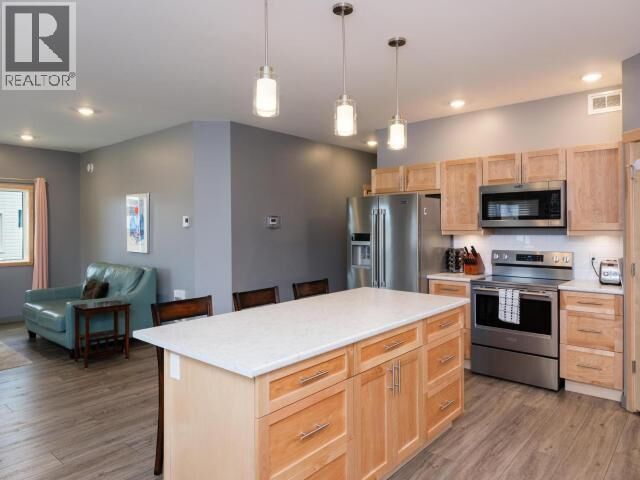 Property Photo:  44 Eugene Avenue  YT Y1A 0S8 