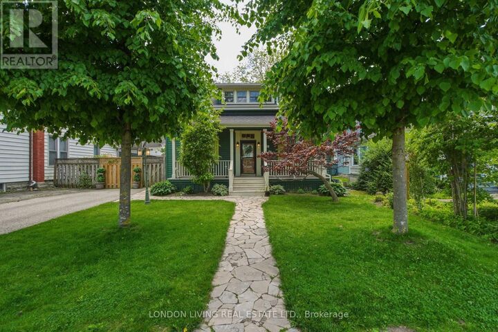 Property Photo:  24 Centre Street  ON N5R 2Z2 