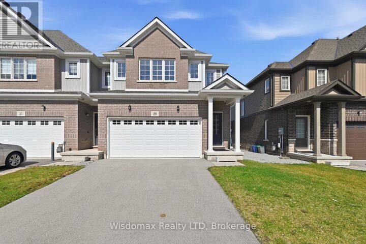 Property Photo:  29 Bur Oak Drive  ON L2V 0V5 