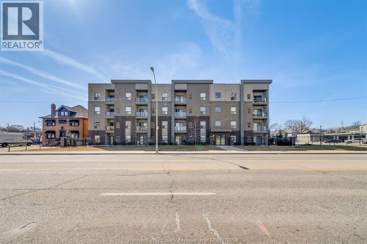 Property Photo:  955 Ouellette Avenue 405  ON N9A 4J5 
