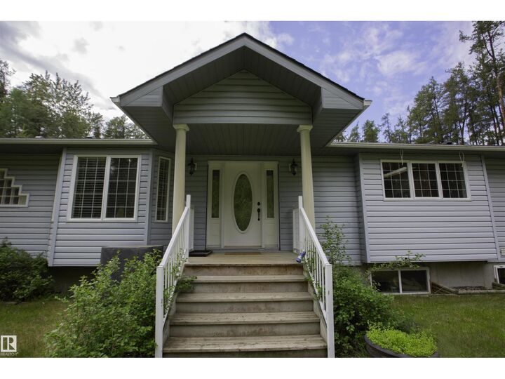 Property Photo:  51515 Rge Road 32 A  AB T0E 0N0 
