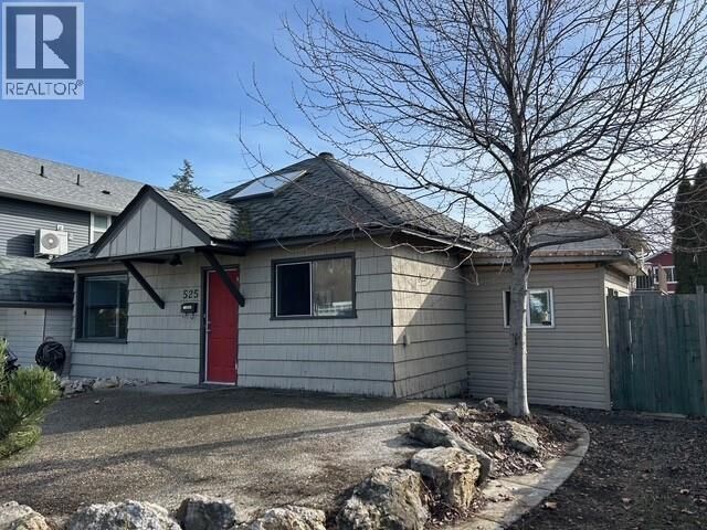 Property Photo:  525 Central Avenue  BC V1Y 7L8 