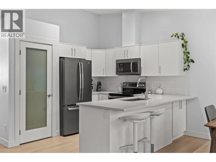 Property Photo: 225 Glen Park Drive 20 BC V1V 2X5
