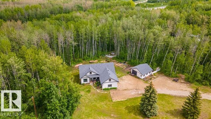 Property Photo:  465070 Rge Road 20  AB T0C 2V0 