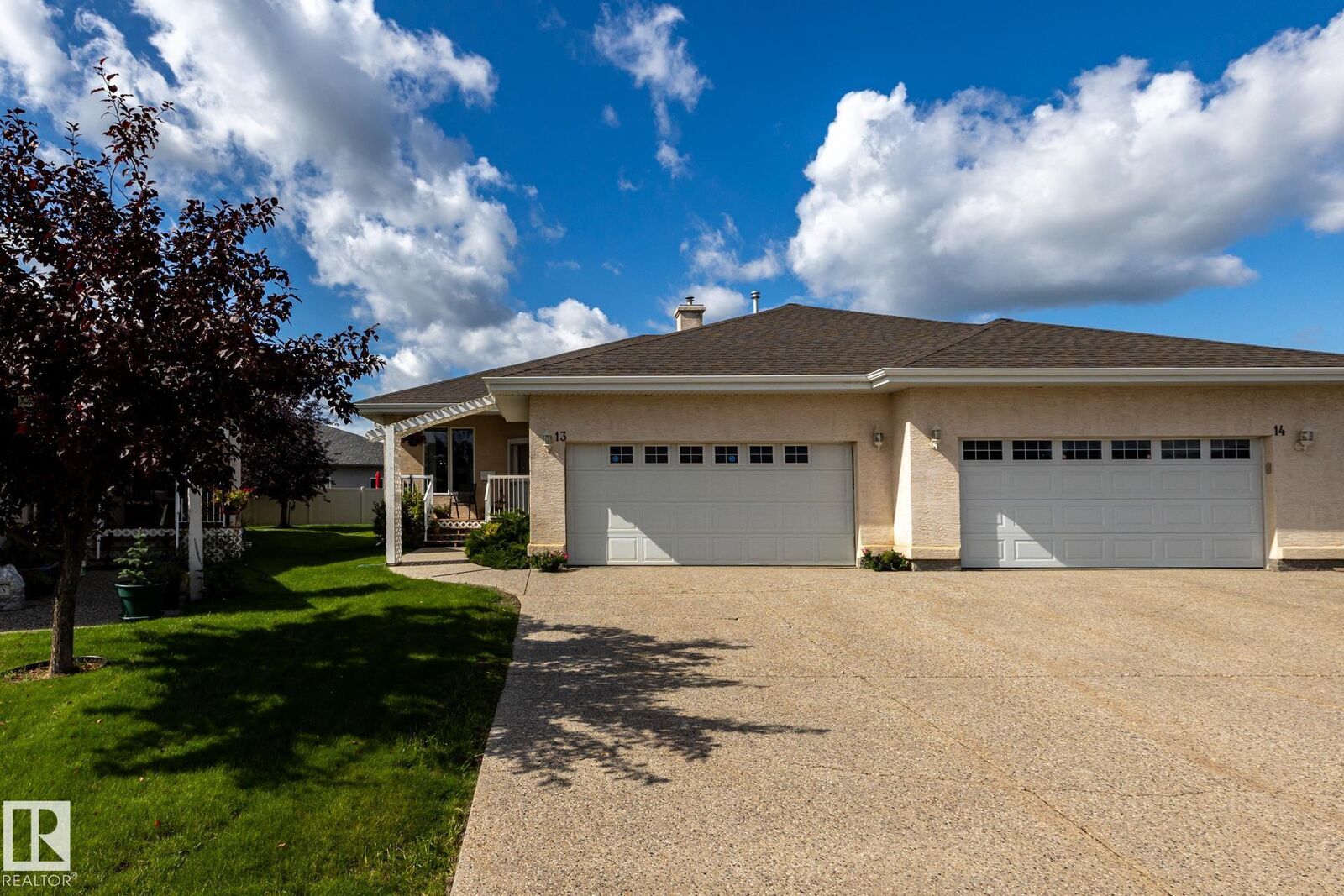 Property Photo:  9 Deer Park Drive 13  AB T7X 4H8 